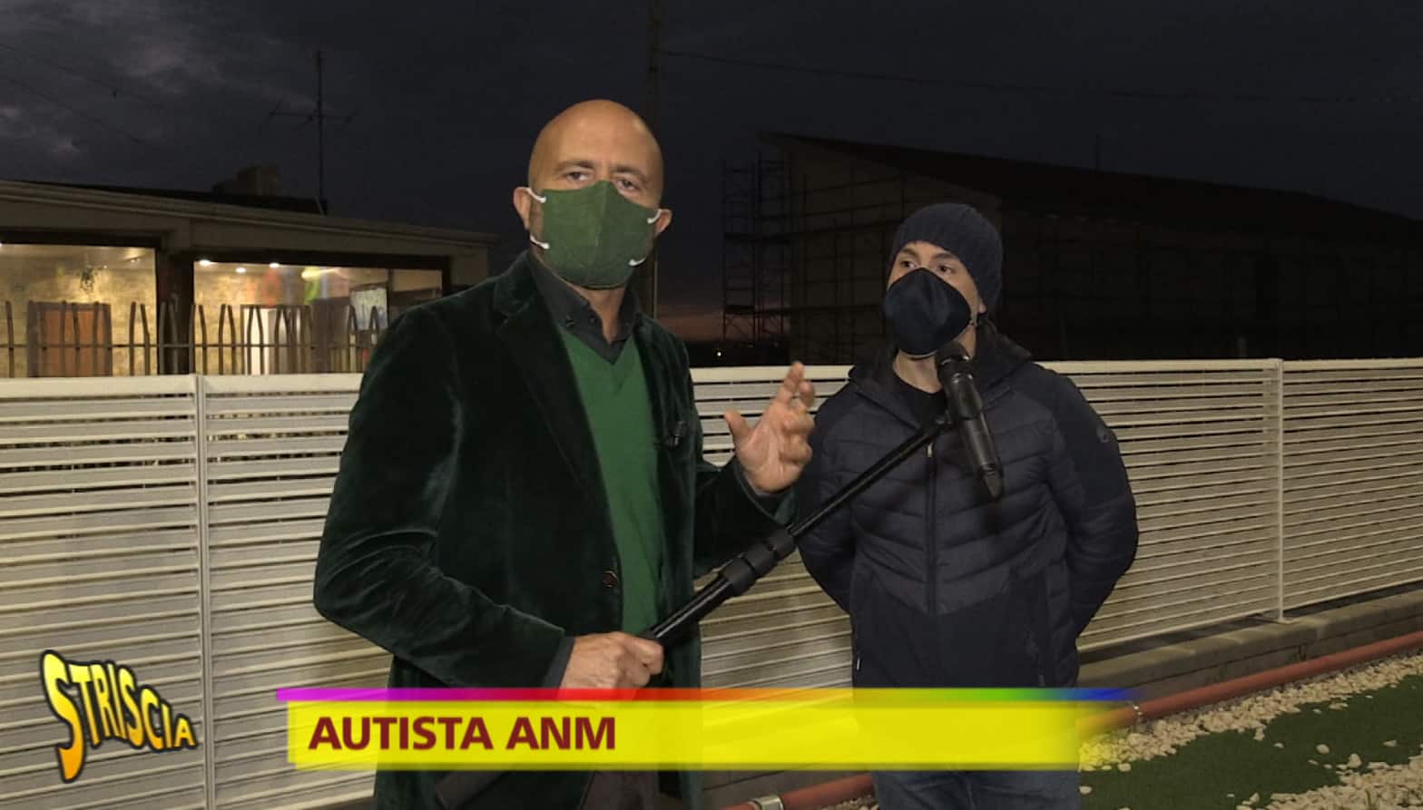 “Striscia la Notizia”, Luca Abete indaga a Napoli
