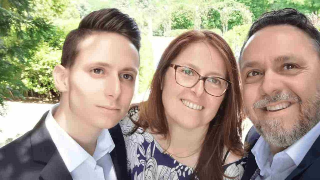 Gabriele Cirilli la moglie ed il figlio
