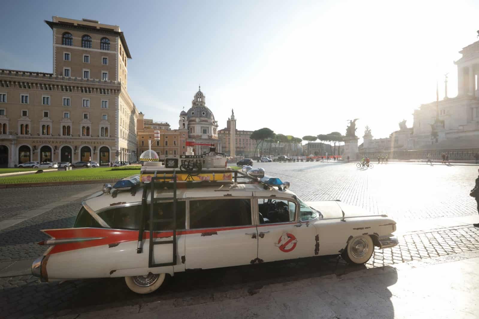 Ghostbusters: Legacy, rubata la Ecto-1 Ecto-1
