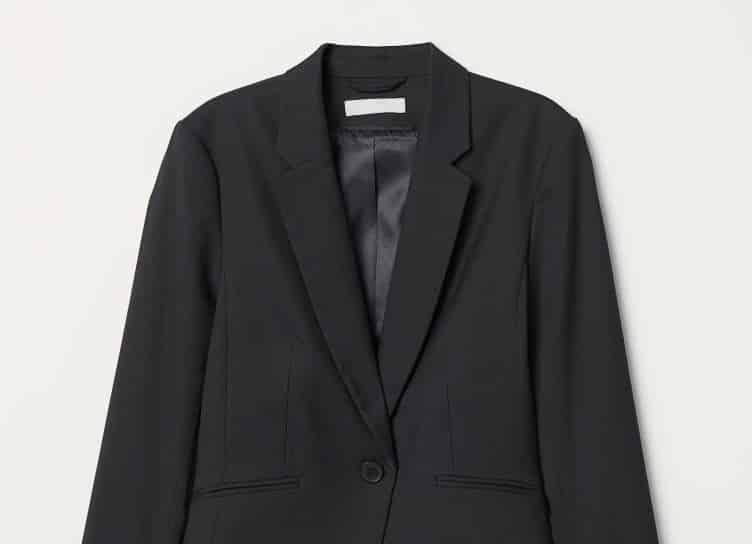 Ecco i capi must have, per un guardaroba perfetto blazer, tra i capi must have - Photo Credits H&M