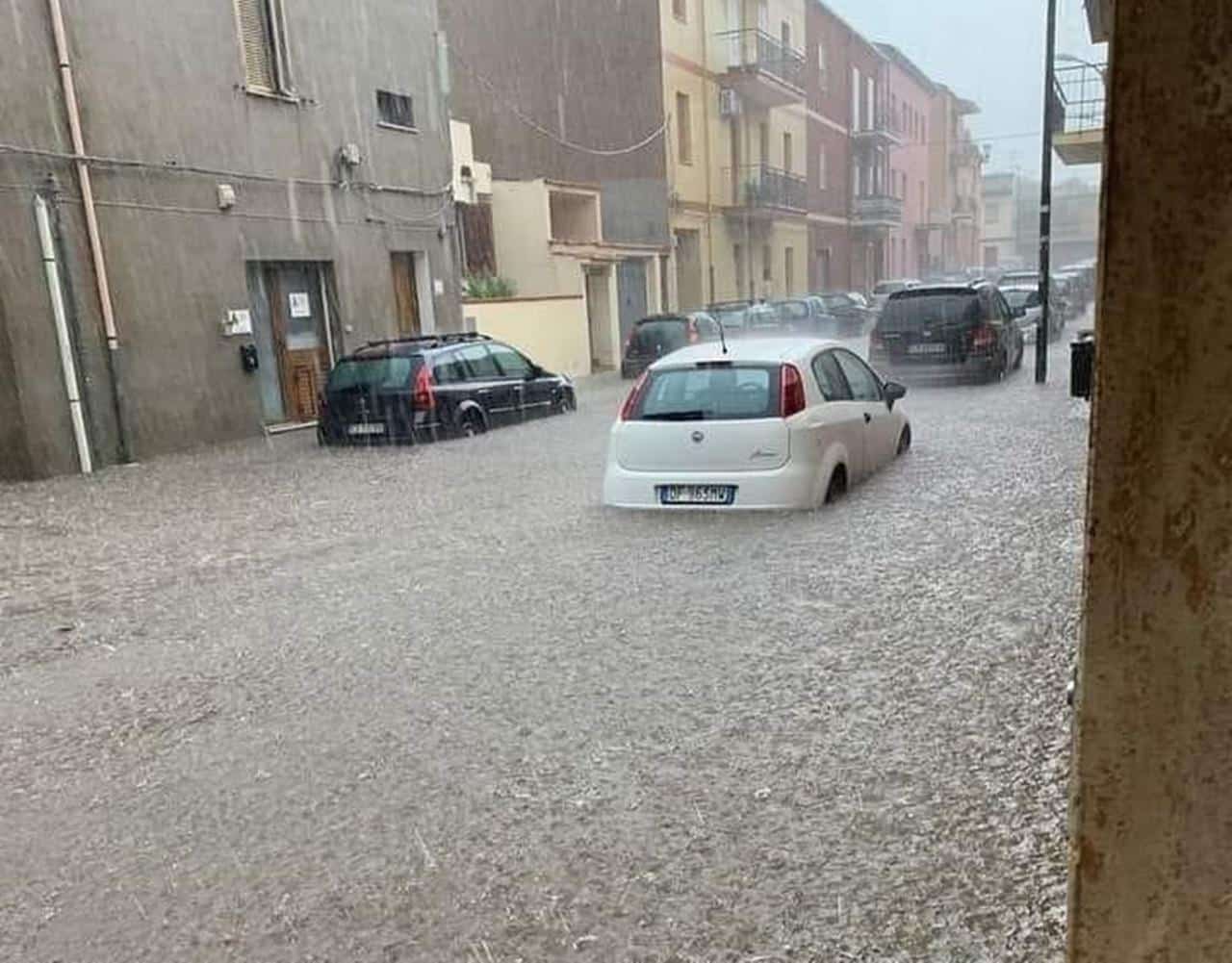Nubifragio in Sardegna: morto un uomo travolto dall’acqua