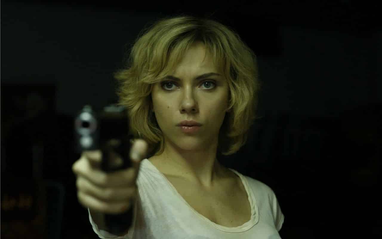 “Lucy”: Luc Besson e l’urgenza di parlare di intelligenza "Lucy" stasera in tv, Credits: TvZap