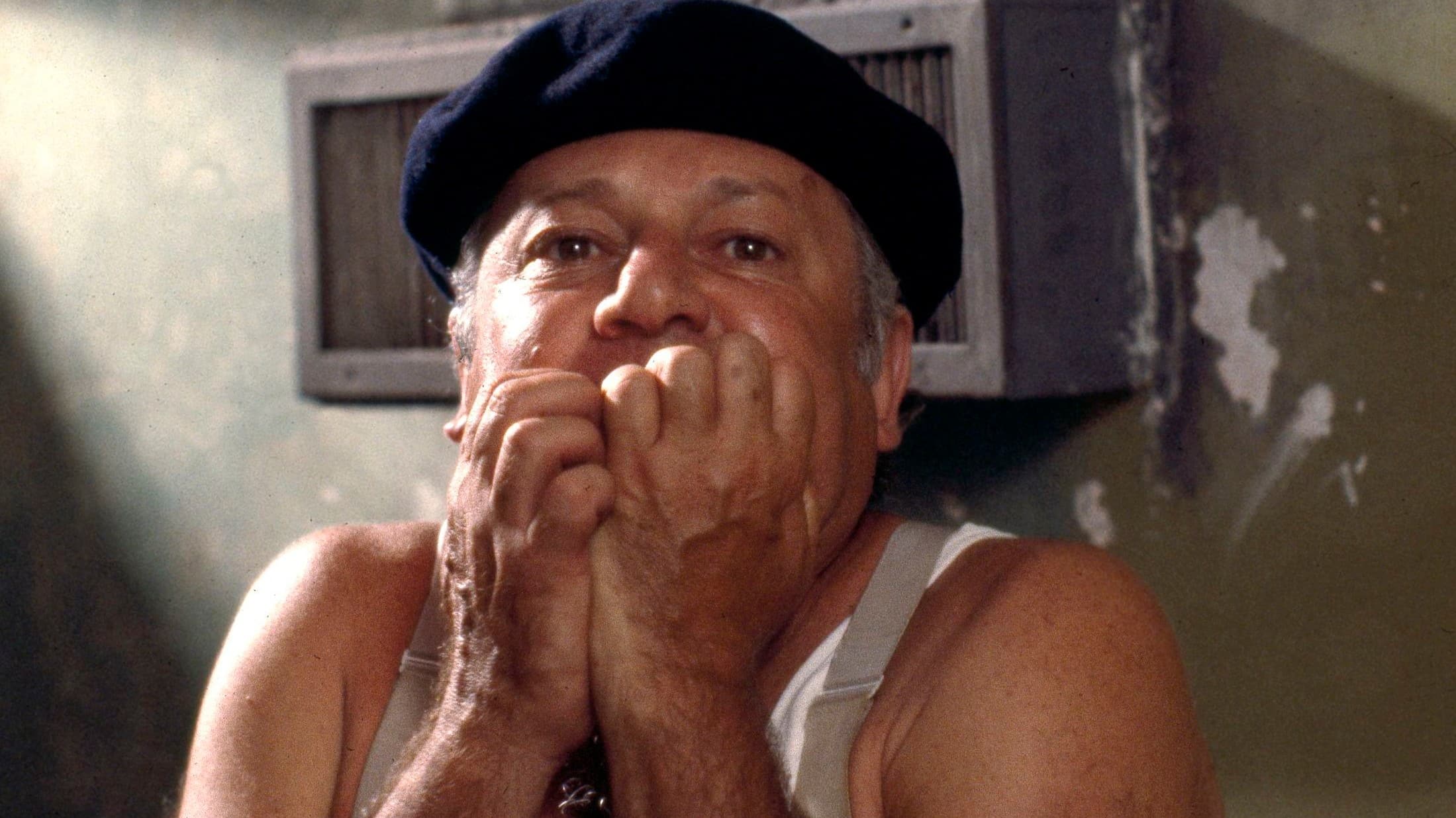 “Fantozzi – Il ritorno”, stasera in tv gli ultimi film della saga Fantozzi - Paolo Villaggio