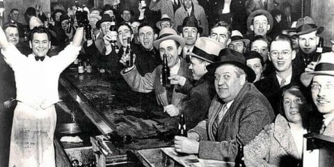 5 Dicembre 1933, finisce il proibizionismo negli Stati Uniti d’America Fine del proibizionismo (1933)