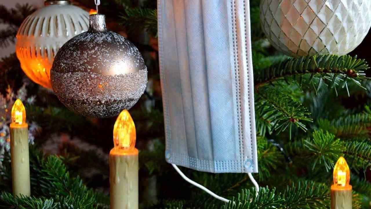 Decreto Natale, chiuse discoteche e al ristorante con il super Green pass
