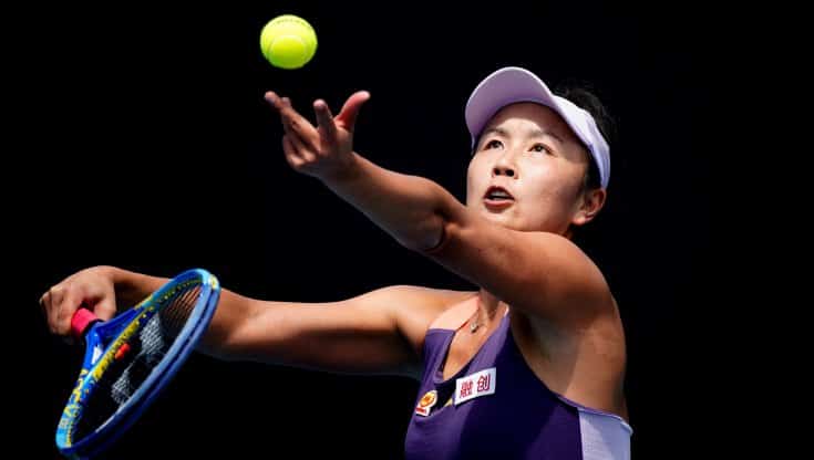 La tennista Peng Shuai ritratta le accuse: “Non ho mai detto di essere stata aggredita sessualmente”