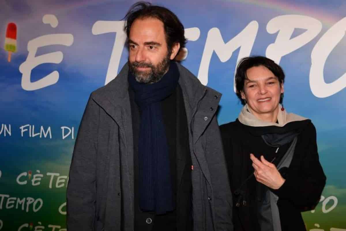 Neri Marcorè, chi è la moglie Selene: “Ho cercato sempre di proteggerla”