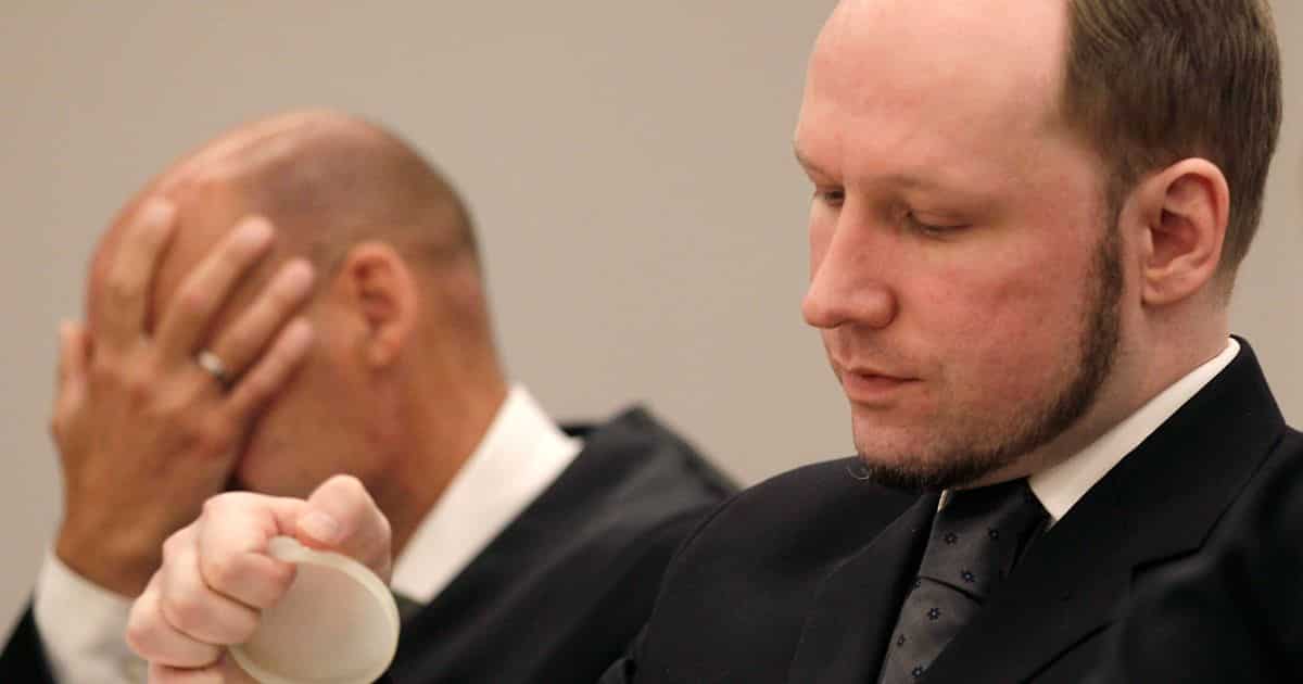 Strage di Utoya, Breivik chiede la libertà condizionale: “Sono cambiato”
