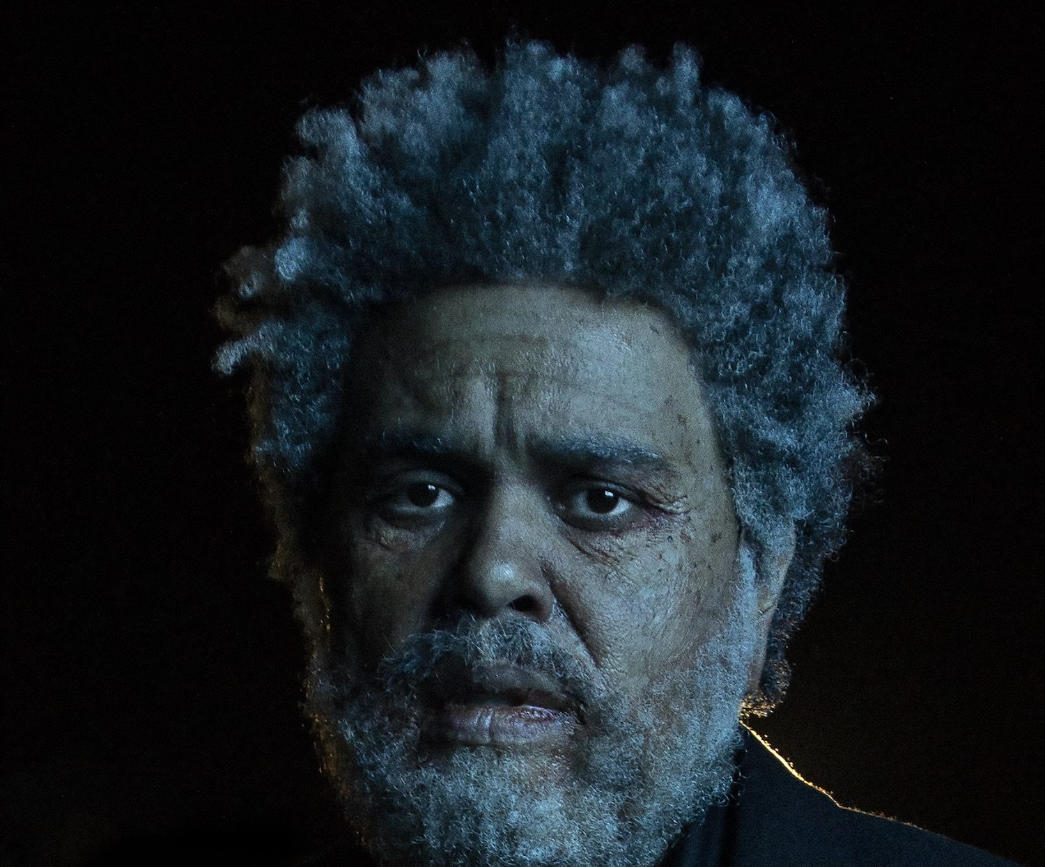 Il nuovo album di The Weeknd “Dawn FM” è “Un’esperienza sonora” con ospiti Jim Carrey e Quincy Jones La cover del nuovo album di The Weeknd, Dawn FM