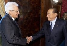 Berlusconi e il gran rifiuto: ma il no al Colle arriva “in contumacia”