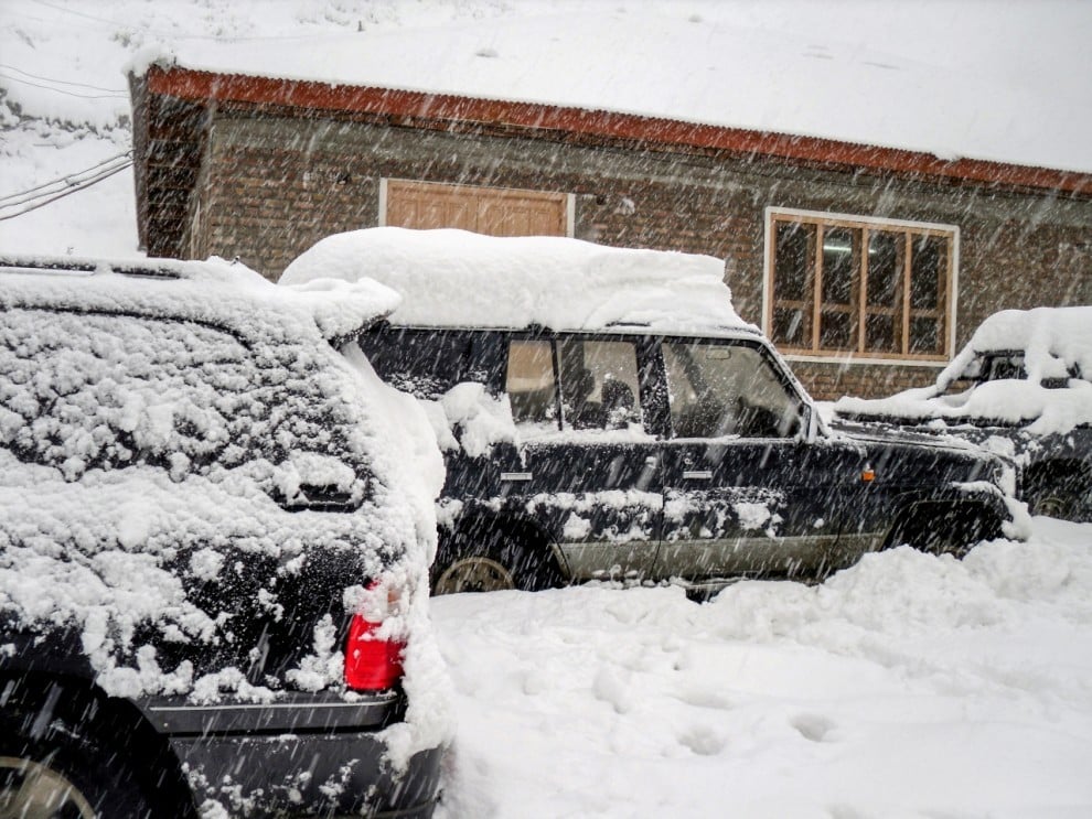 Pakistan: bloccati nella tempesta di neve, almeno 19 morti