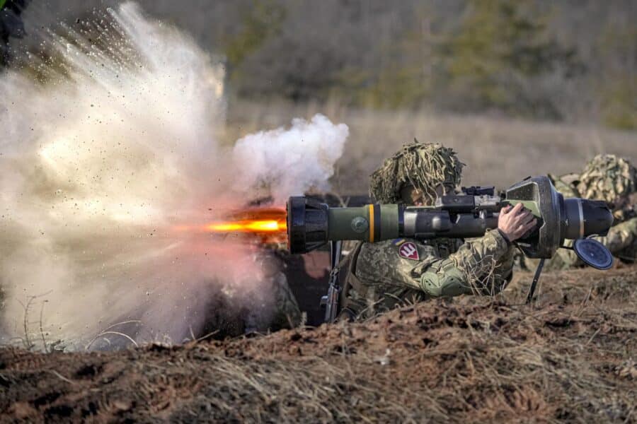Bombe sul Donbass, Biden: “Siamo sull’orlo dell’invasione, Putin può ancora ritirarsi”