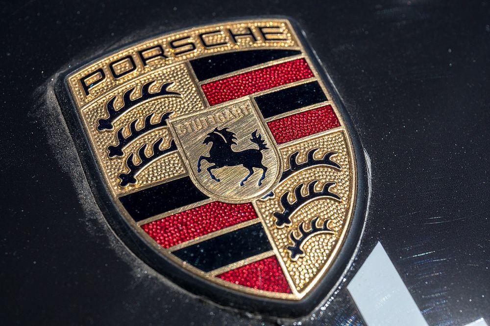 Volkswagen e Porsche, in arrivo grandi novità: “Trattative avanzate…”