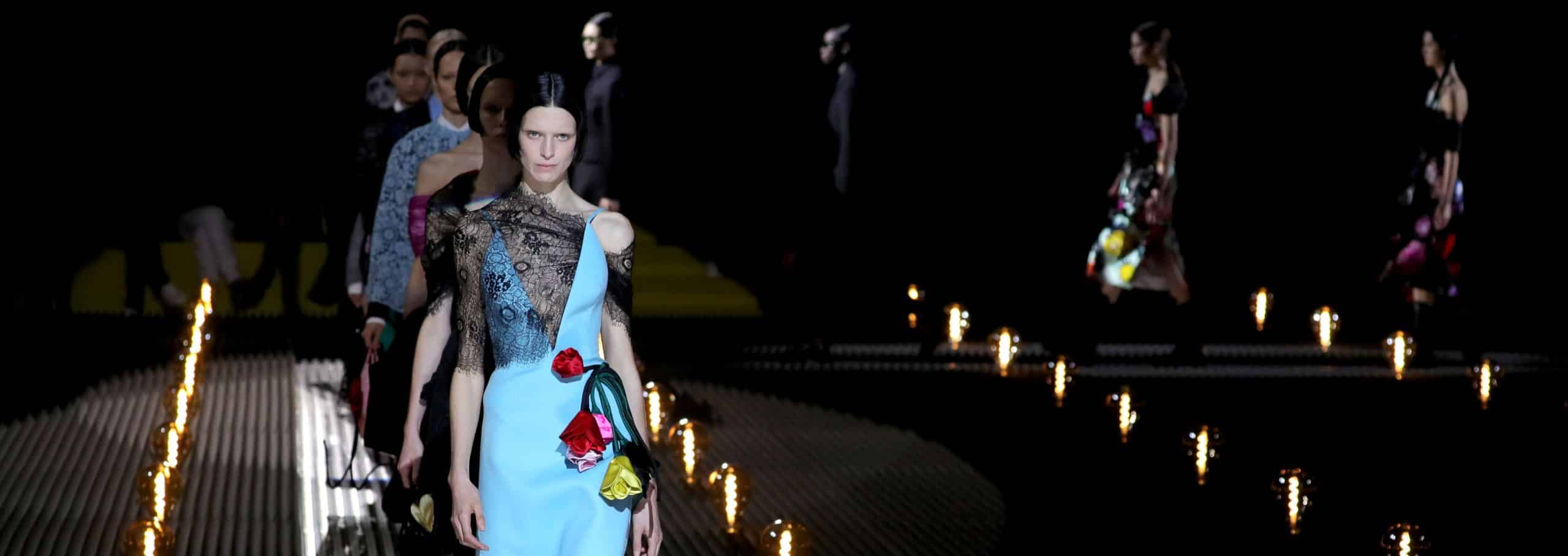 La Milano Fashion Week continua: oggi Prada e Moschino