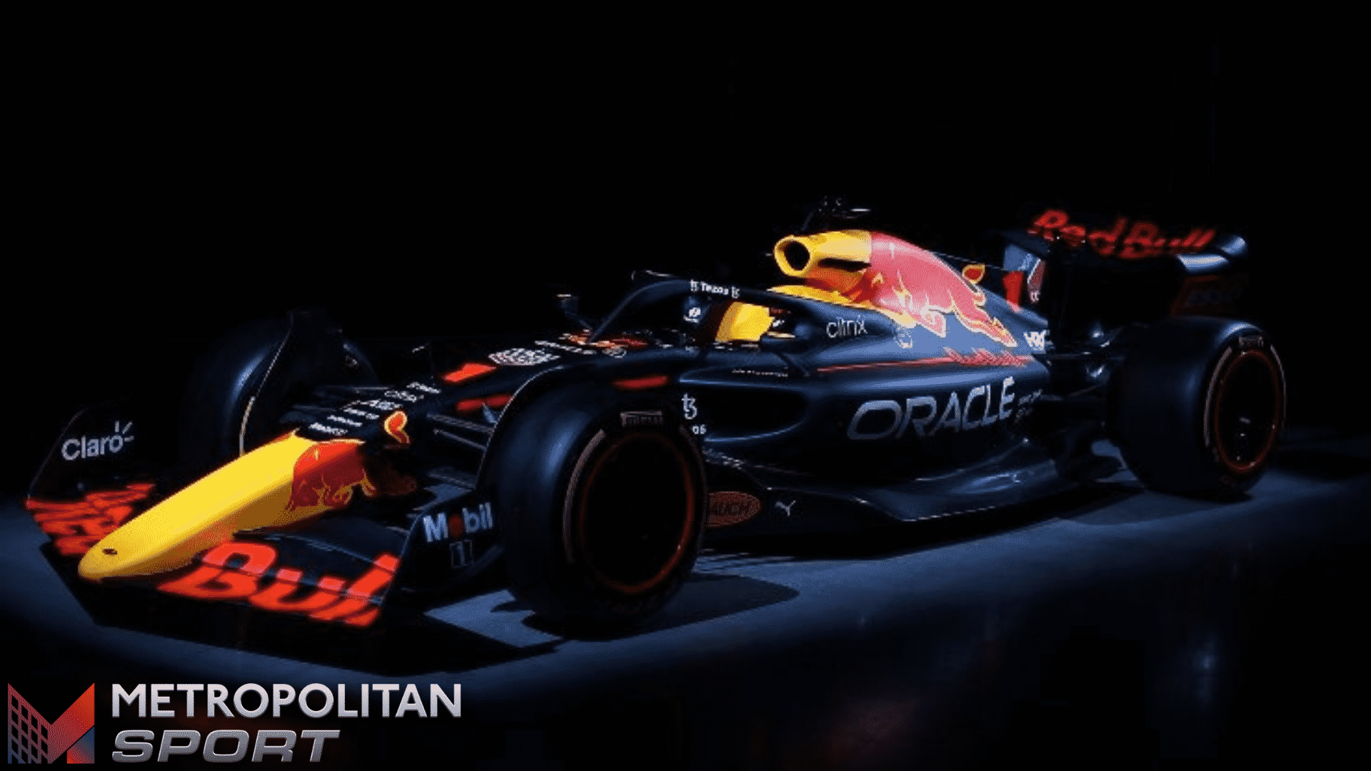 Red Bull, via il telone: ecco la nuova vettura di Formula Uno del 2022