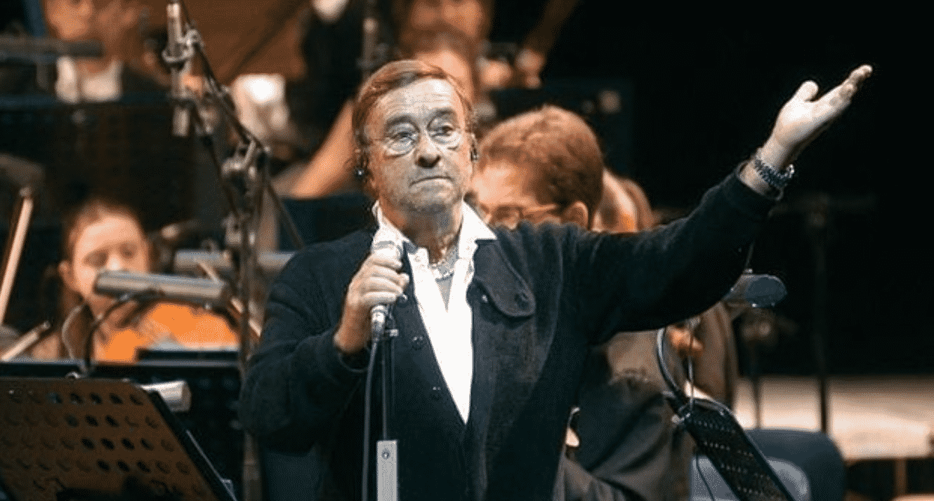 Lucio Dalla, il testo del brano “Felicità” : il ricordo del cantautore al Festival Di Sanremo 2022 Lucio Dalla, il testo del brano Felicità: il ricordo del cantautore al Festival Di Sanremo 2022
