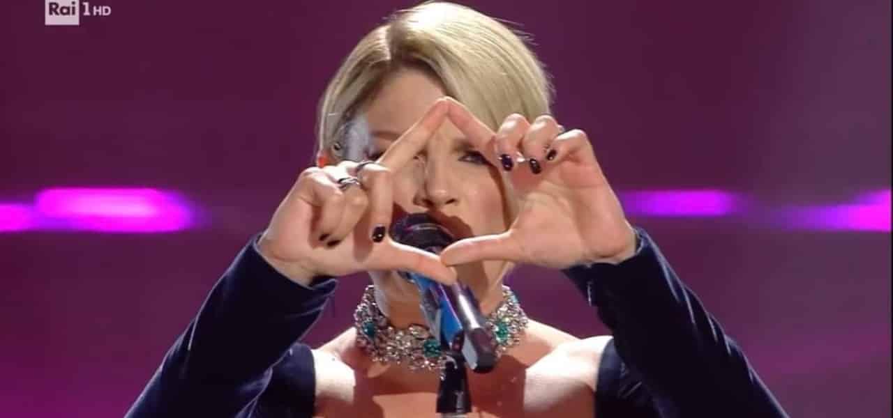 Fantasanremo: dopo la terza serata, Emma scavalca tutti… in modo inaspettato