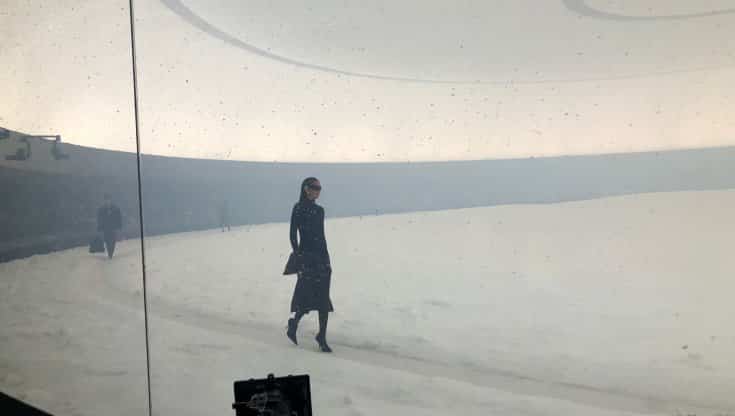 Balenciaga lascia il segno: il suo messaggio alla tempesta ucraina