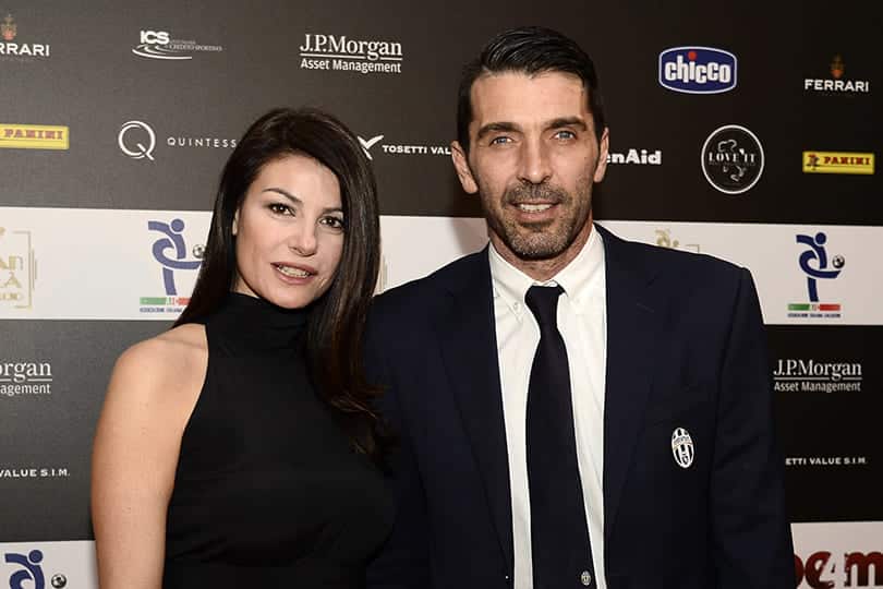 La presunta crisi tra Gigi Buffon e Ilaria D’amico: l’ex Seredova prende le distanze Buffon D’Amico – Photo Credits donnaglamour.it