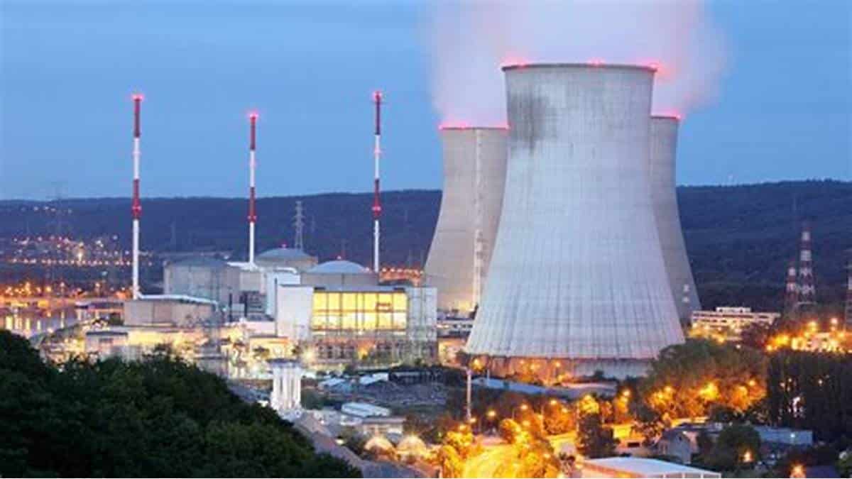 Ucraina: avanza l’offensiva russa, preso sito nucleare di Zaporizhzhia