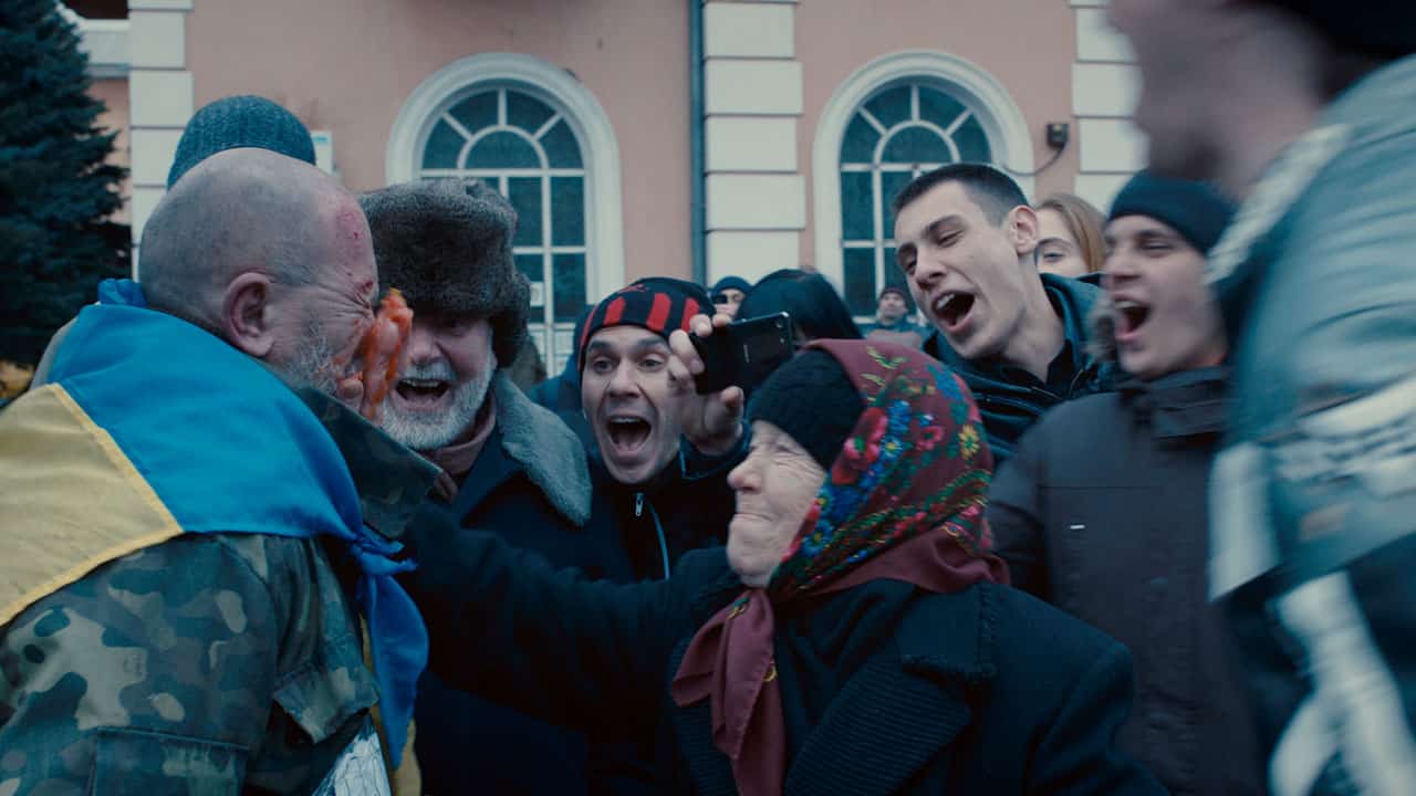 “Donbass”: il grottesco di Loznitsa vince l’orrore della guerra "Donbass" - Photo credits: Mymovies.it