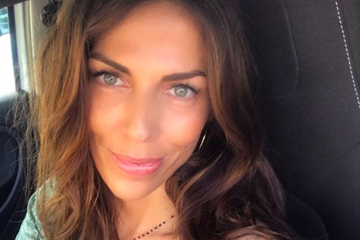 Fabiola Sciabbarrasi, il nuovo compagno è il nutrizionista Luca Di Tolla Fabiola sciabbarrasi, il compagno è luca di Tolla
