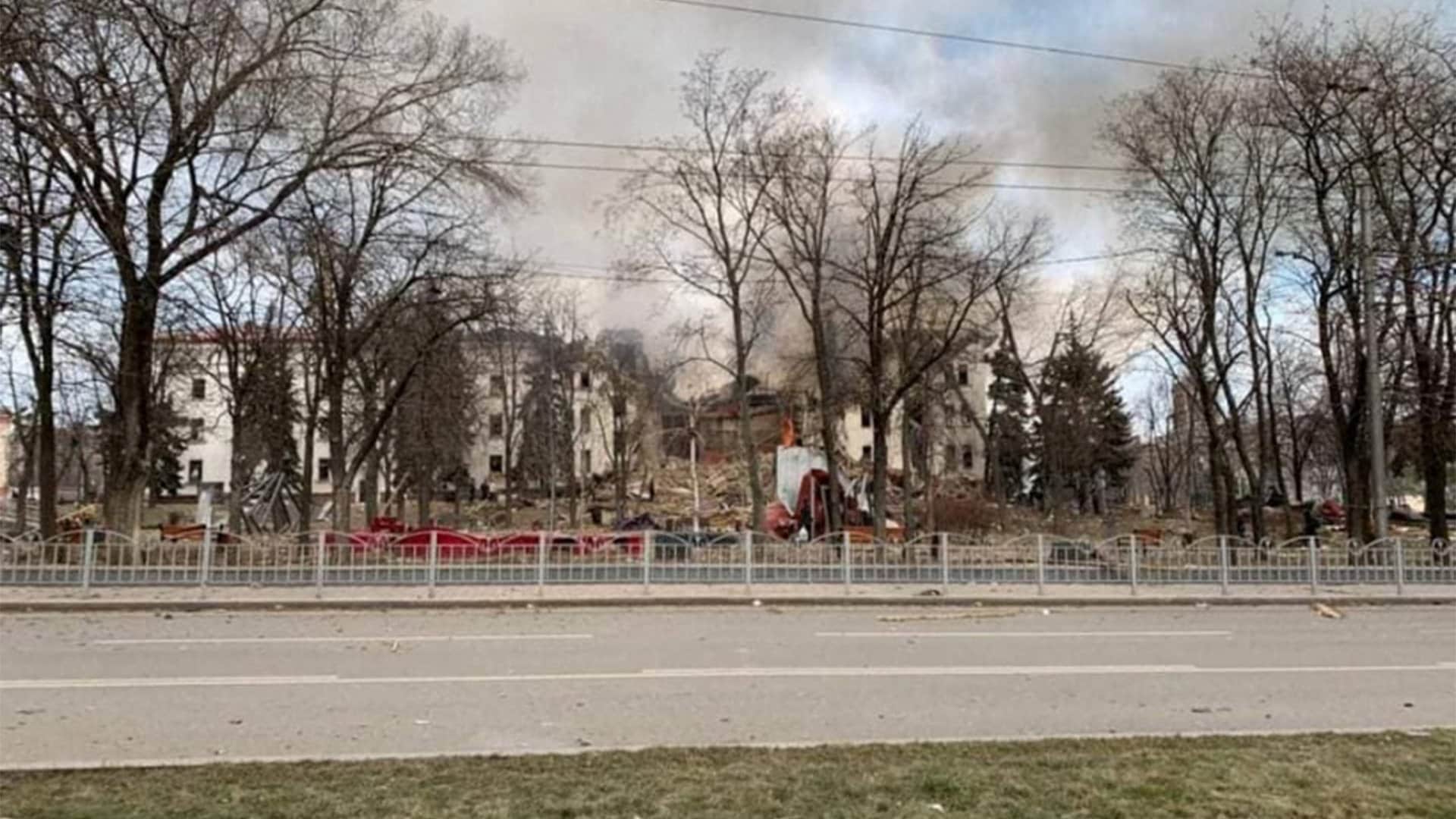 A Kiev si respinge l’ultimatum russo e Mariupol resiste