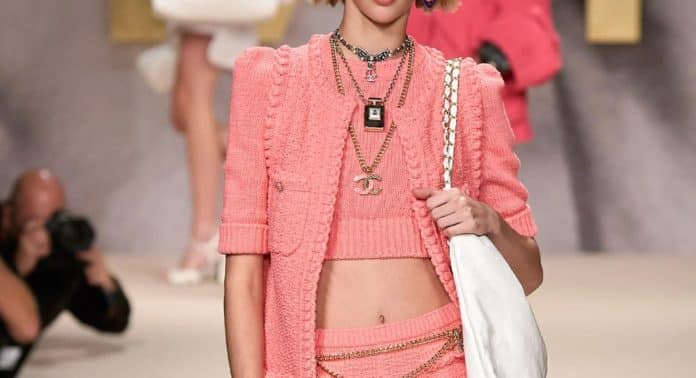5 look must have di Primavera: via libera al colore must have primavera