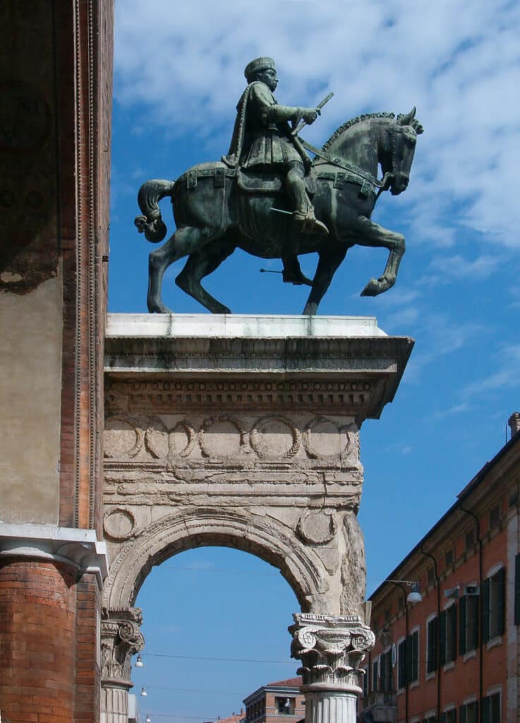 Arco del Cavallo_Ferrara_photocredit:wikipedia