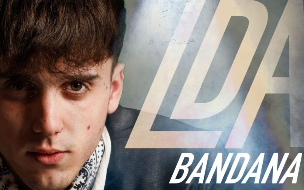 LDA: dopo il successo ad “Amici” pubblica il singolo “Bandana” lda bandana