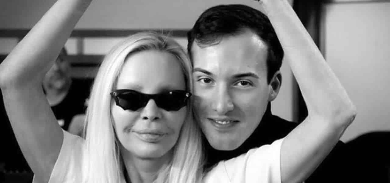 Patty Pravo presenta Simone, chi è il baby fidanzato con 45 anni in meno di lei