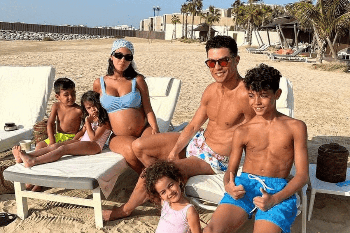 Il dramma di Ronaldo e Georgina: “Il nostro bimbo è morto” Informa-press