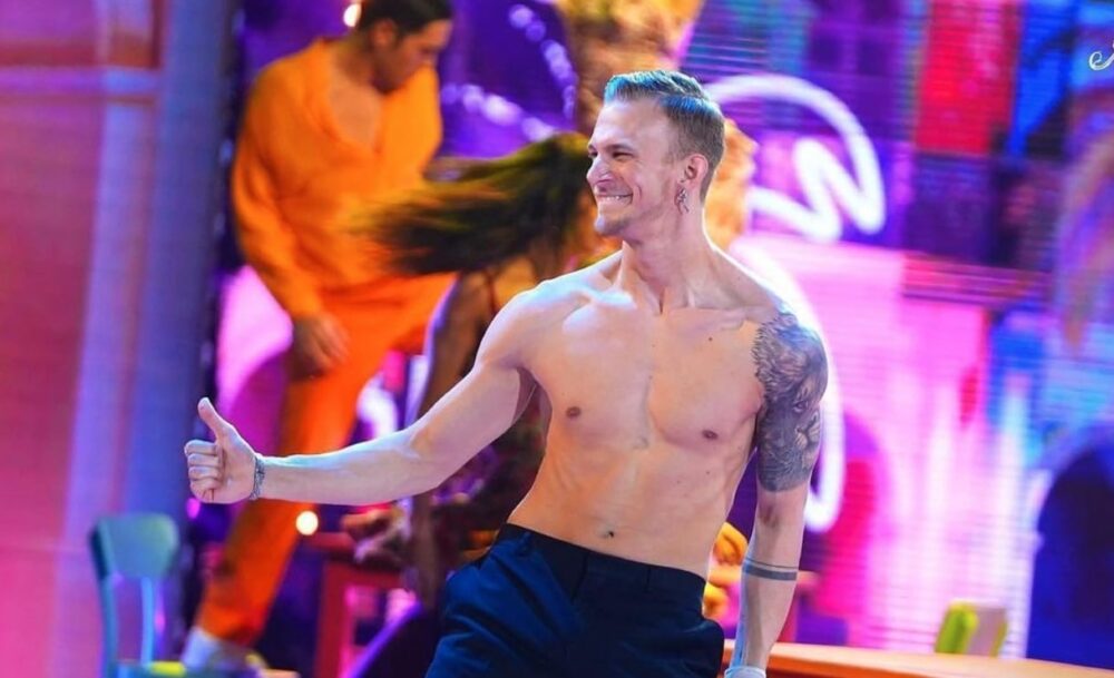 Leonardo Lini, curiosità e vita privata del ballerino eliminato da “Amici” Leonardo Lini chi è il ballerino di Amici
