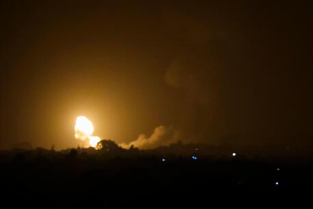 Escalation di scambi di fuoco tra Israele e la Striscia di Gaza