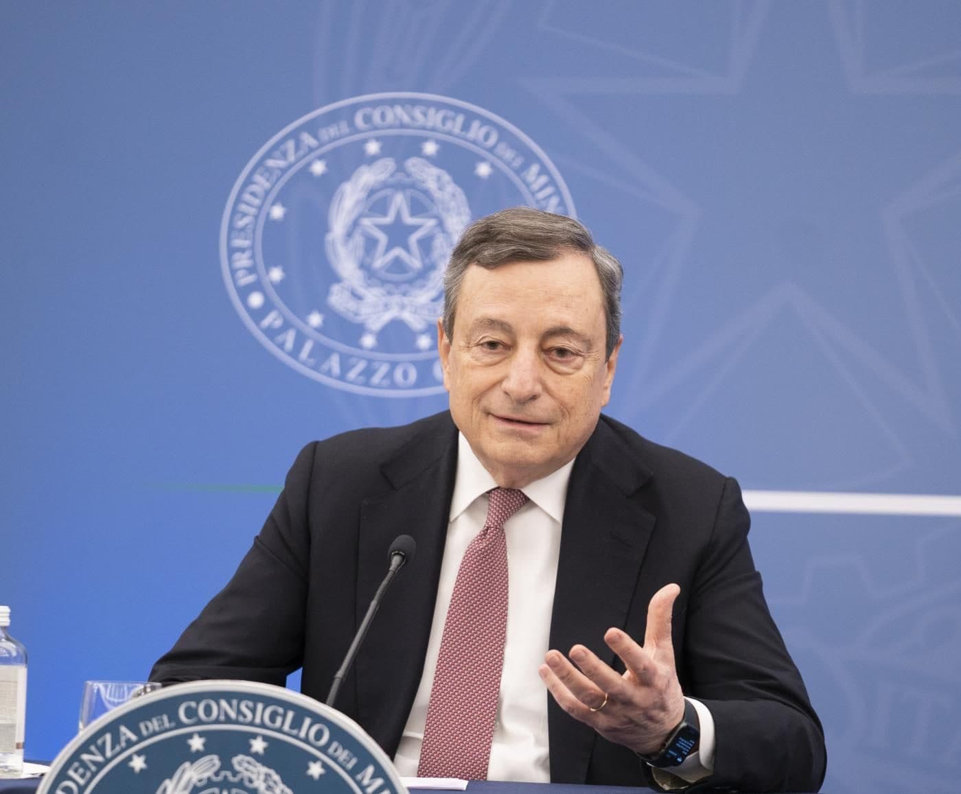 Il Covid ferma la missione di Mario Draghi per liberare l’Italia dal gas russo
