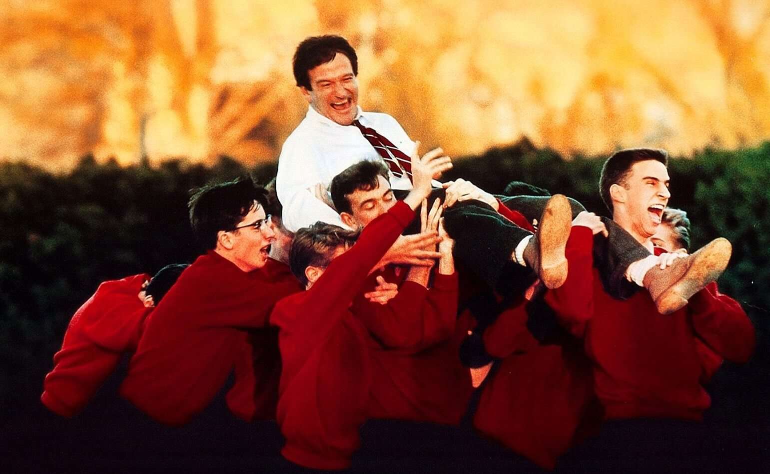 “L’attimo fuggente”: 33 anni fa il debutto del film nelle sale americane L'attimo fuggente