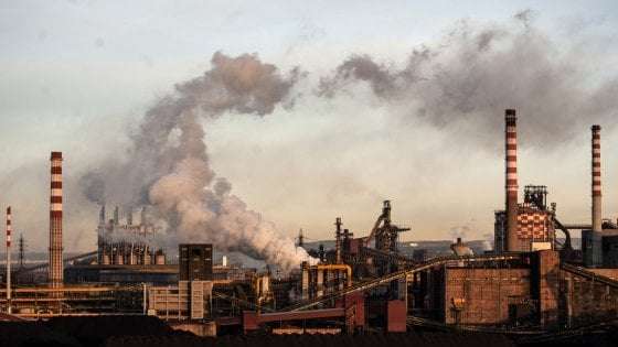 Ex Ilva morto per amianto, Fintecna e Telecom risarciscono gli eredi Morto per amianto Photo Credits Bari-LaRepubblica