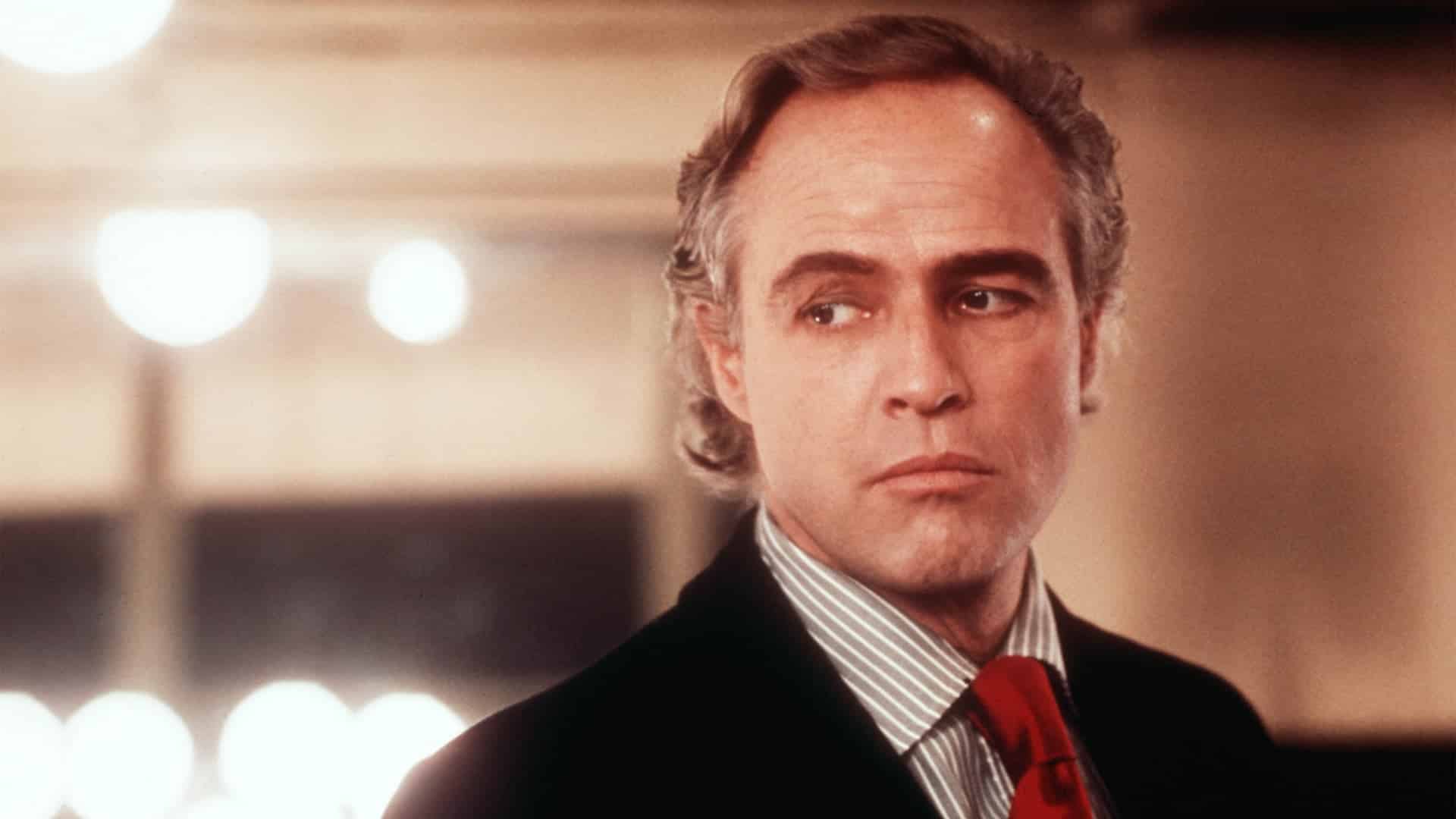 Il declino del divo Marlon Brando: morto 19 anni fa in solitudine e povertà Marlon Brando