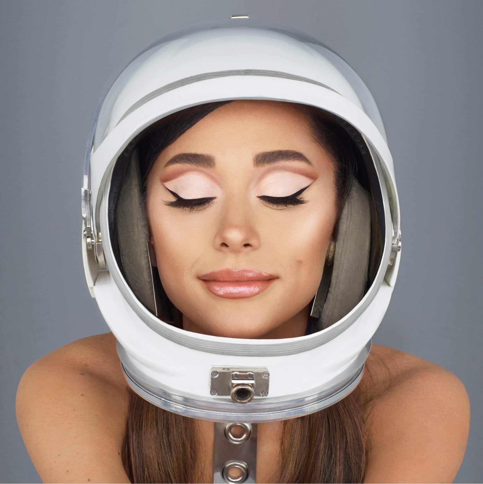 R.e.m Beauty: il celebre brand lanciato da Ariana Grande nel 2021 R.e.m. Beauty (Credits: https://rembeauty.com/collections/all)