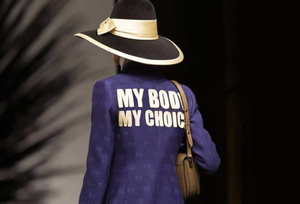 Diritto all’aborto: la moda sostiene le donne Diritto all'aborto credits: insidemarketing.it
