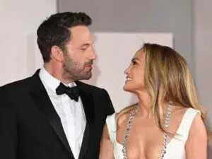 Jennifer Lopez, attrice di successo: emblema della donna dal grande carisma e dall’anima tardo-romantica Jennifer Lopez, attrice dalla grande personalità e dall'anima tardo-romantica