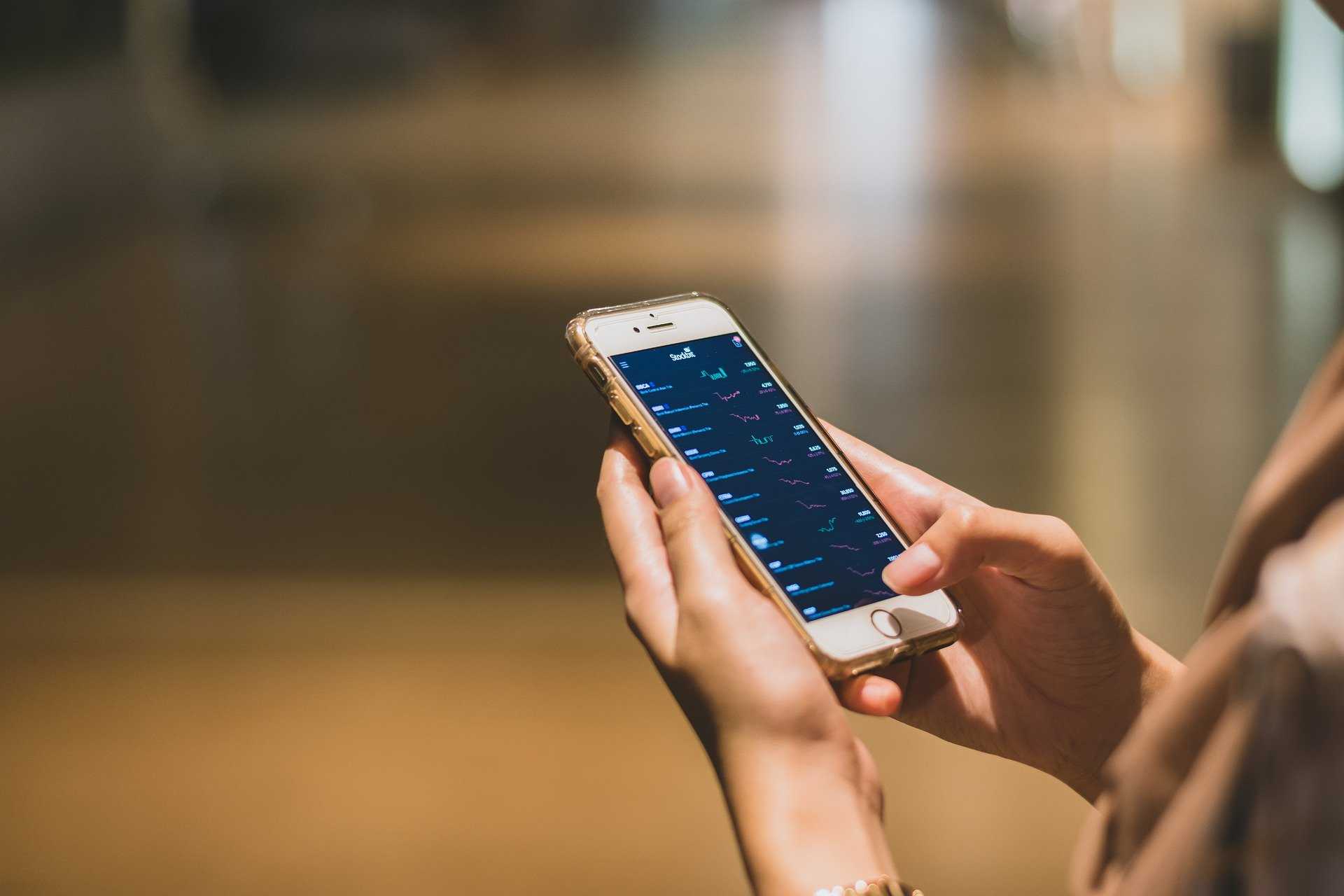 Fintech e banche, come funziona il connubio dell’open banking