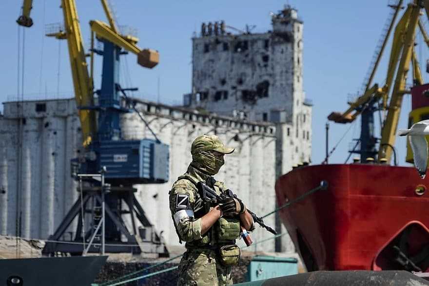 I russi hanno sequestrato due navi battenti bandiera straniera