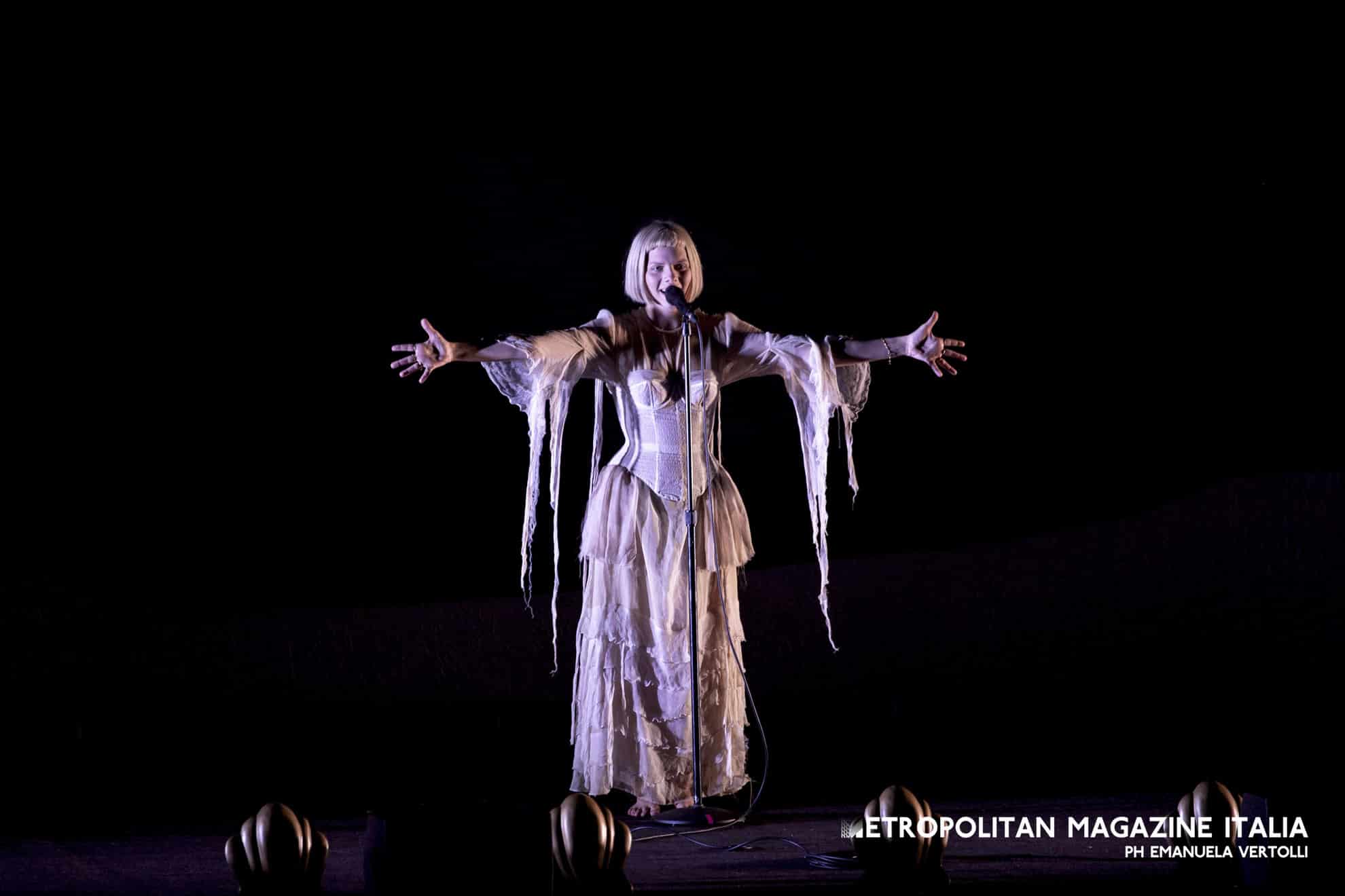 Aurora, le foto del concerto all’Auditorium Parco della Musica di Roma Aurora live Auditorium PdM Roma 8.09.2022 - Ph © Emanuela Vertolli