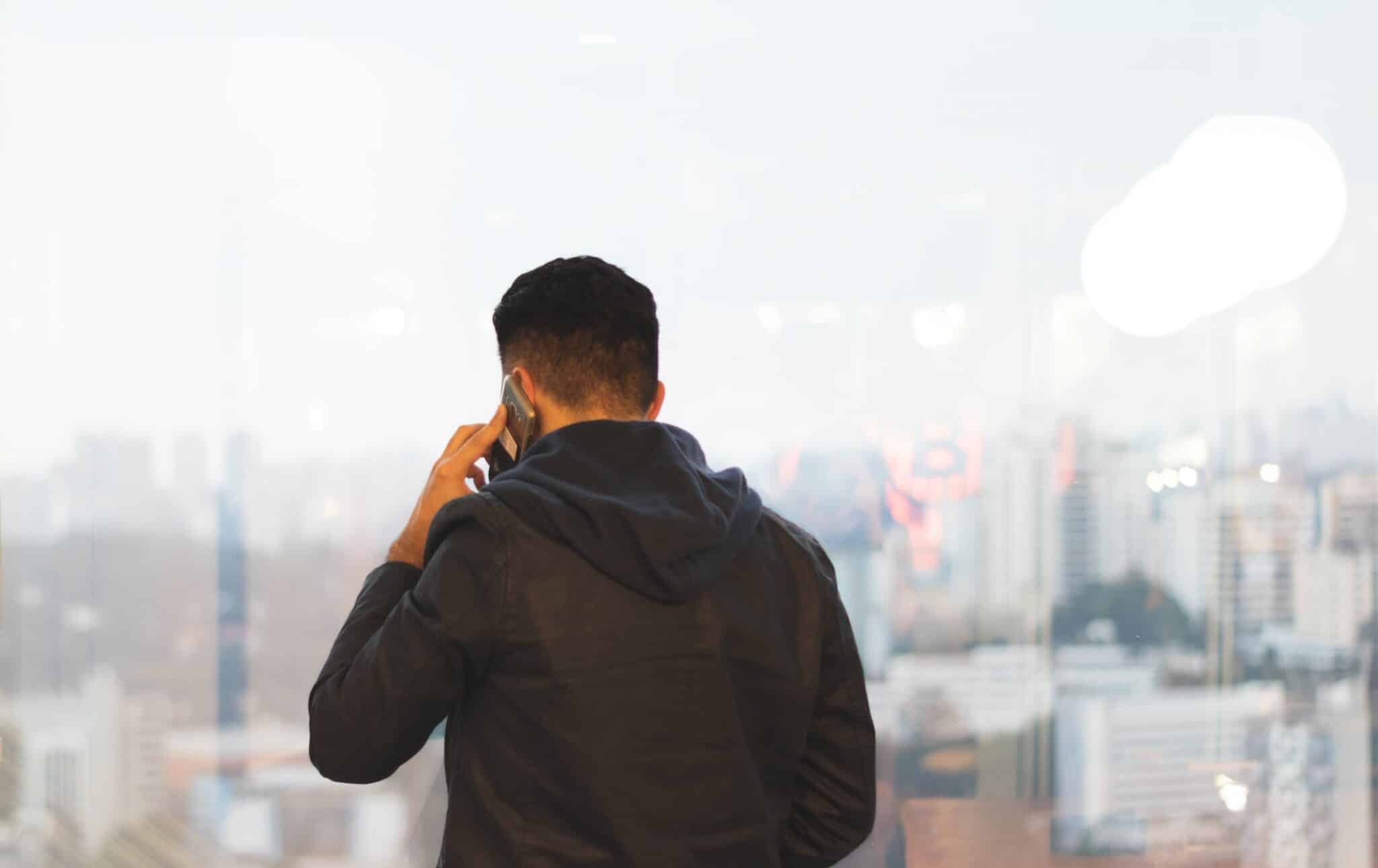 Il futuro delle chiamate? Tutti i vantaggi del VoIP