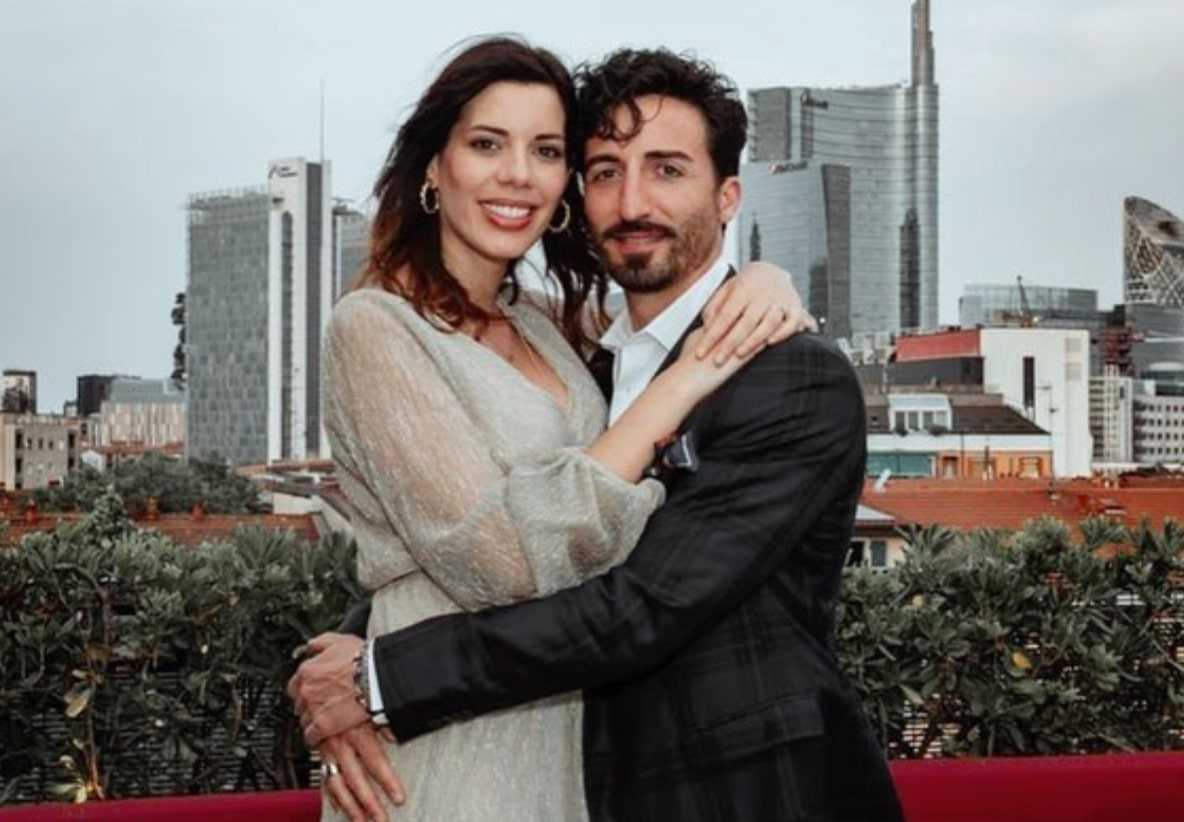 Chi è la compagna di Samuel Peron, Tania Bambaci (e mamma del figlio Leonardo) Samuel Peron, il primo incontro con la fidanzata Tania Bambaci