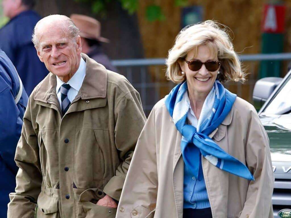 Il Principe Filippo e Lady Penny Knatchbull -Photo Credits: wondernetmag.com