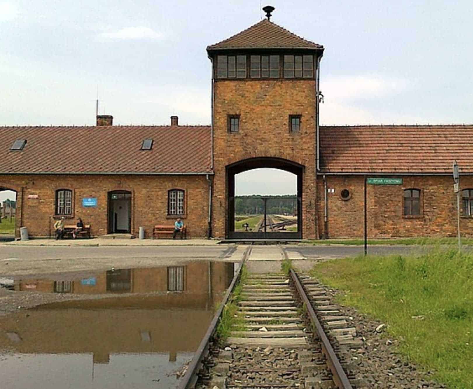 Il 27 gennaio si celebra la Giornata della Memoria: quali campi dì concentramento visitare Campi di concentramento da visitare photo credits wikipedia
