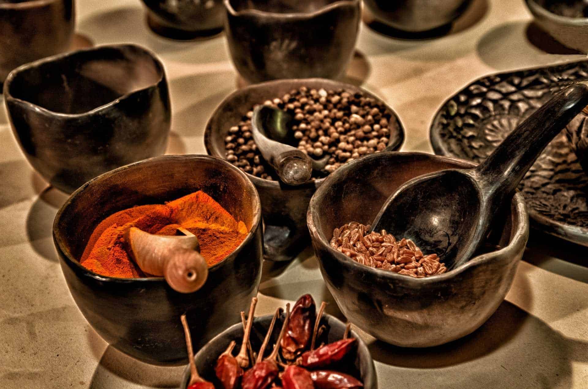 La funzione delle erbe Ayurvediche in cucina: quali sono e come utilizzarle Erbe ayurvediche photo credits pixaby