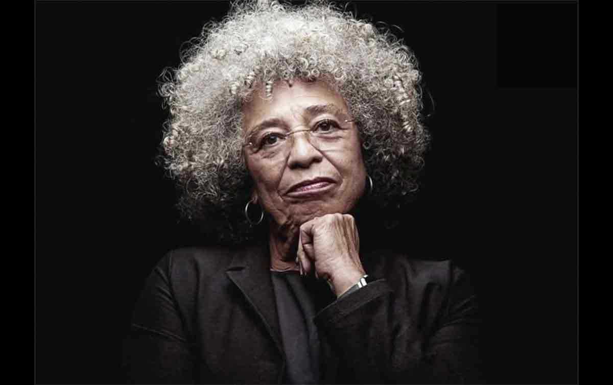 Angela Davis, la battaglia per i diritti civili e delle donne Angela Davis, fonte ildialogoconmonza.it